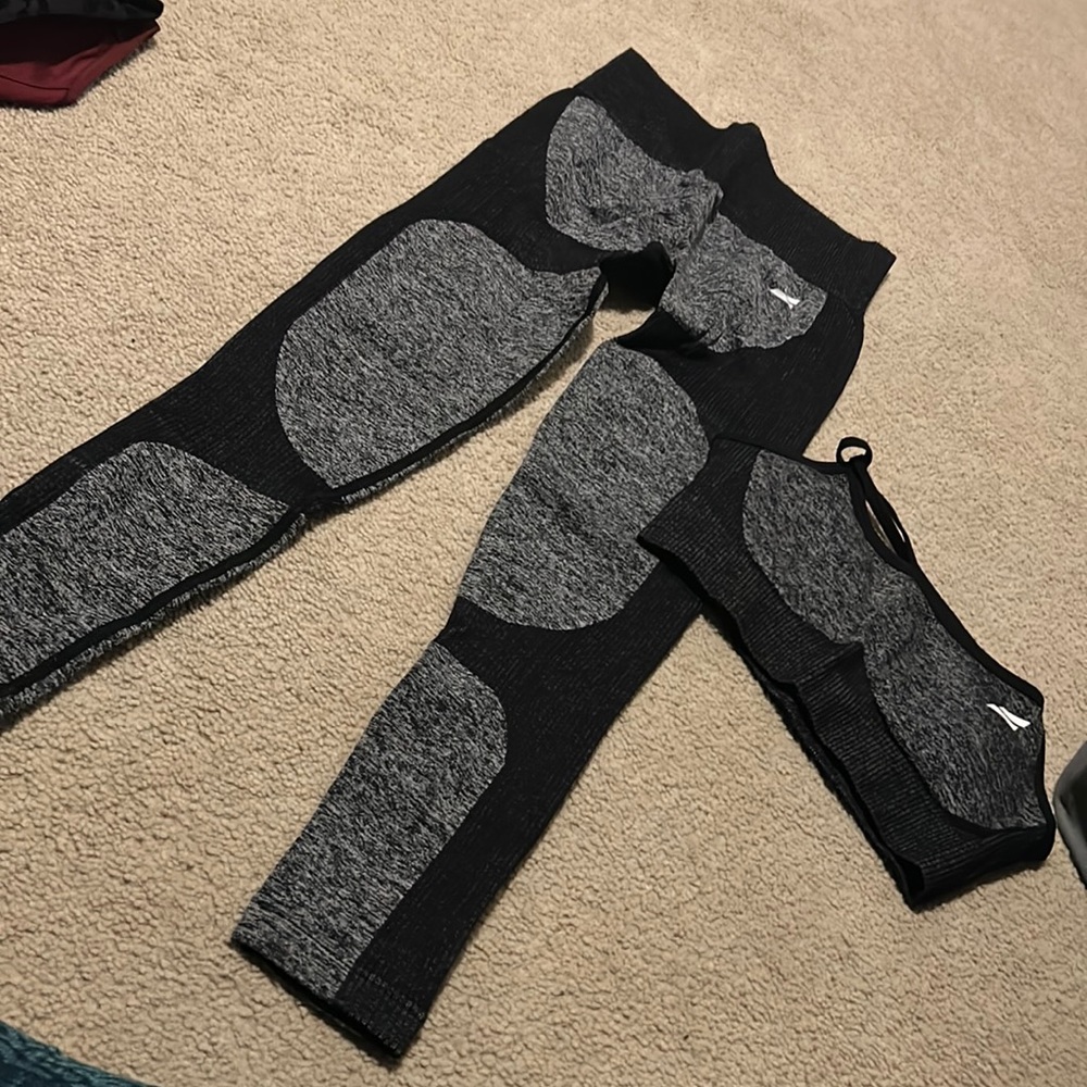 do you even leggings and sports bra set